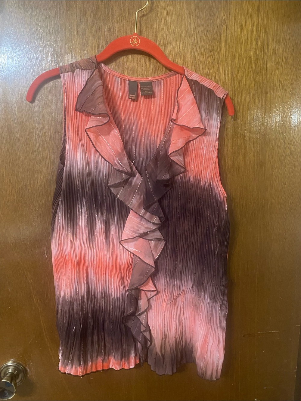 Serei Nada Coral and Brown Ombre Ruffle Sleeveless Blouse